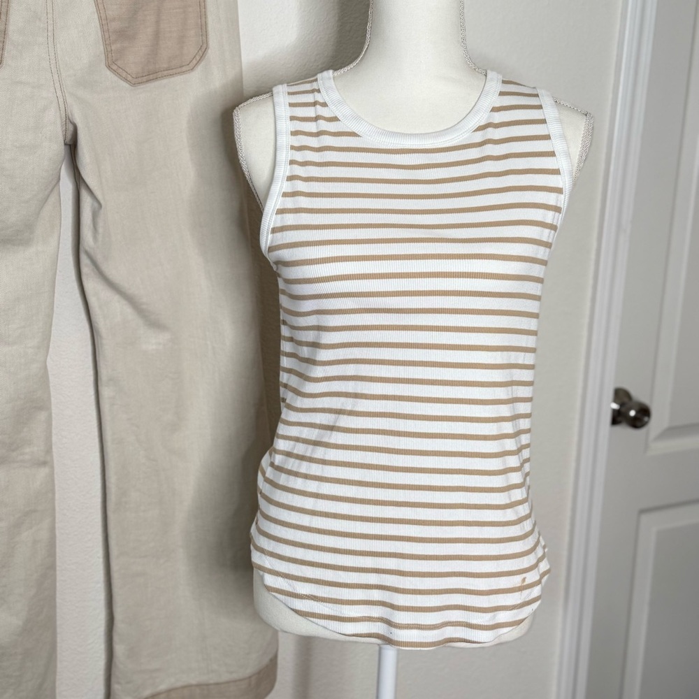 Chico's Beige Flare Jeans and Jacket - Picture 10 of 16